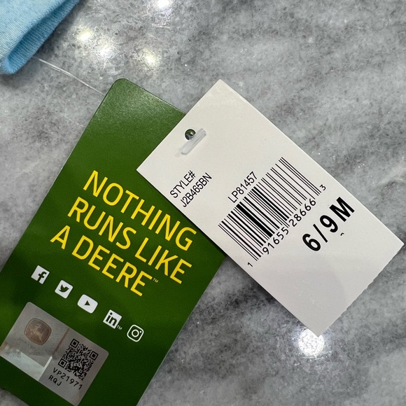 John Deere Girls Onesie Size 6-9 Months NWT - Picture 9 of 9